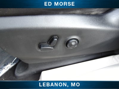 2020 Chrysler Voyager LX