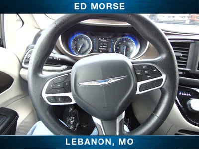 2020 Chrysler Voyager LX