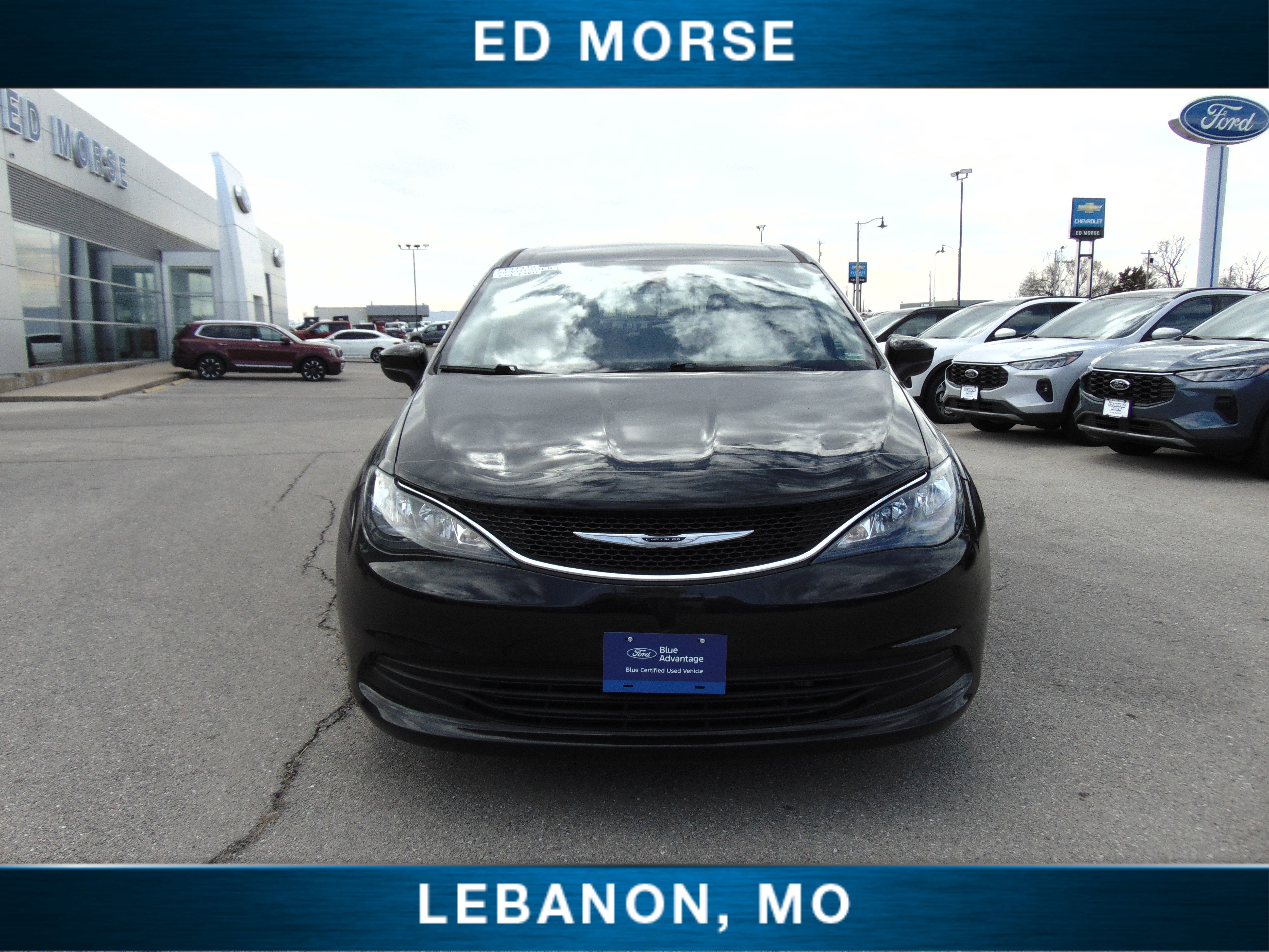 2020 Chrysler Voyager LX