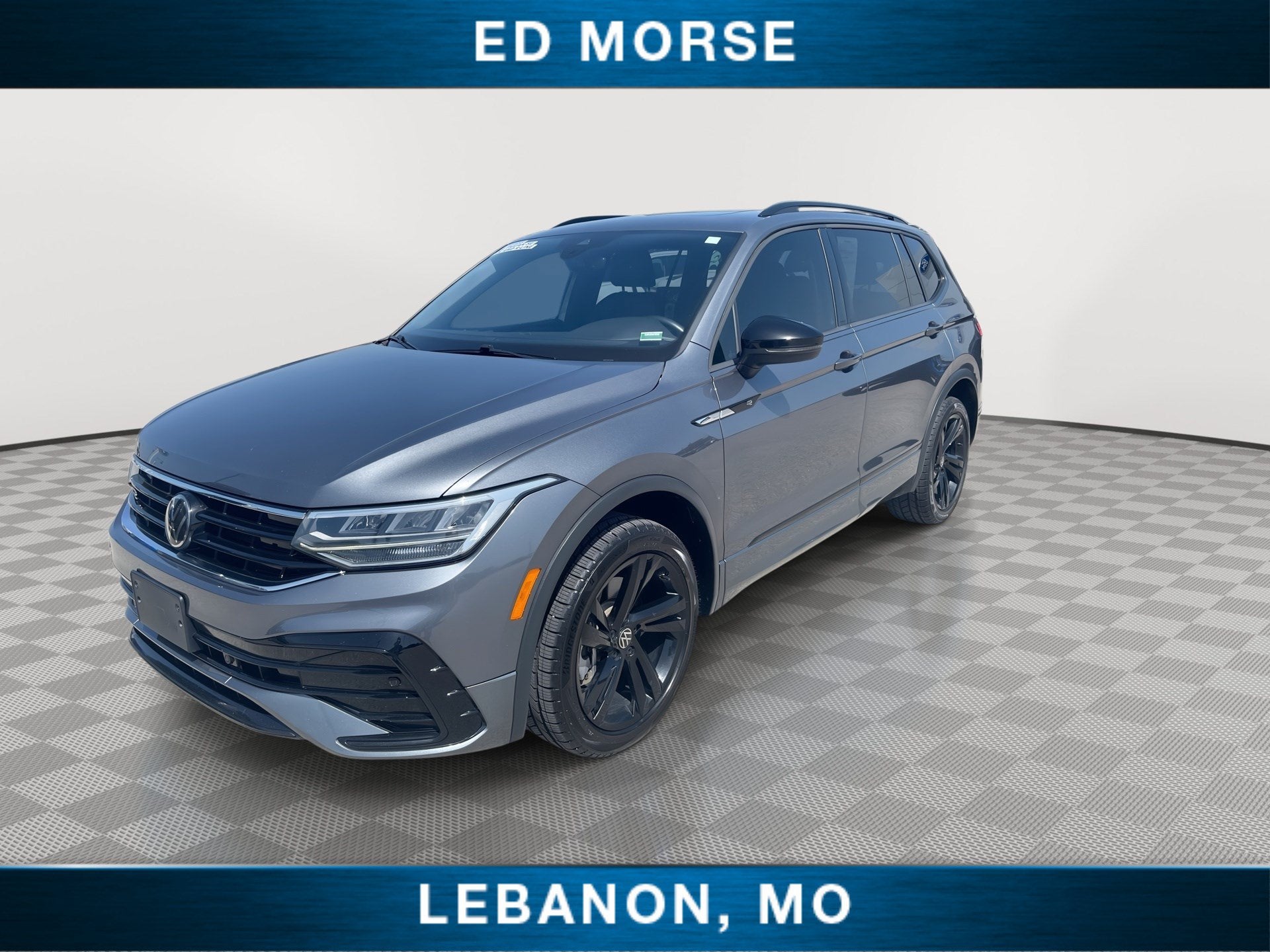 2024 Volkswagen Tiguan SE R-Line Black