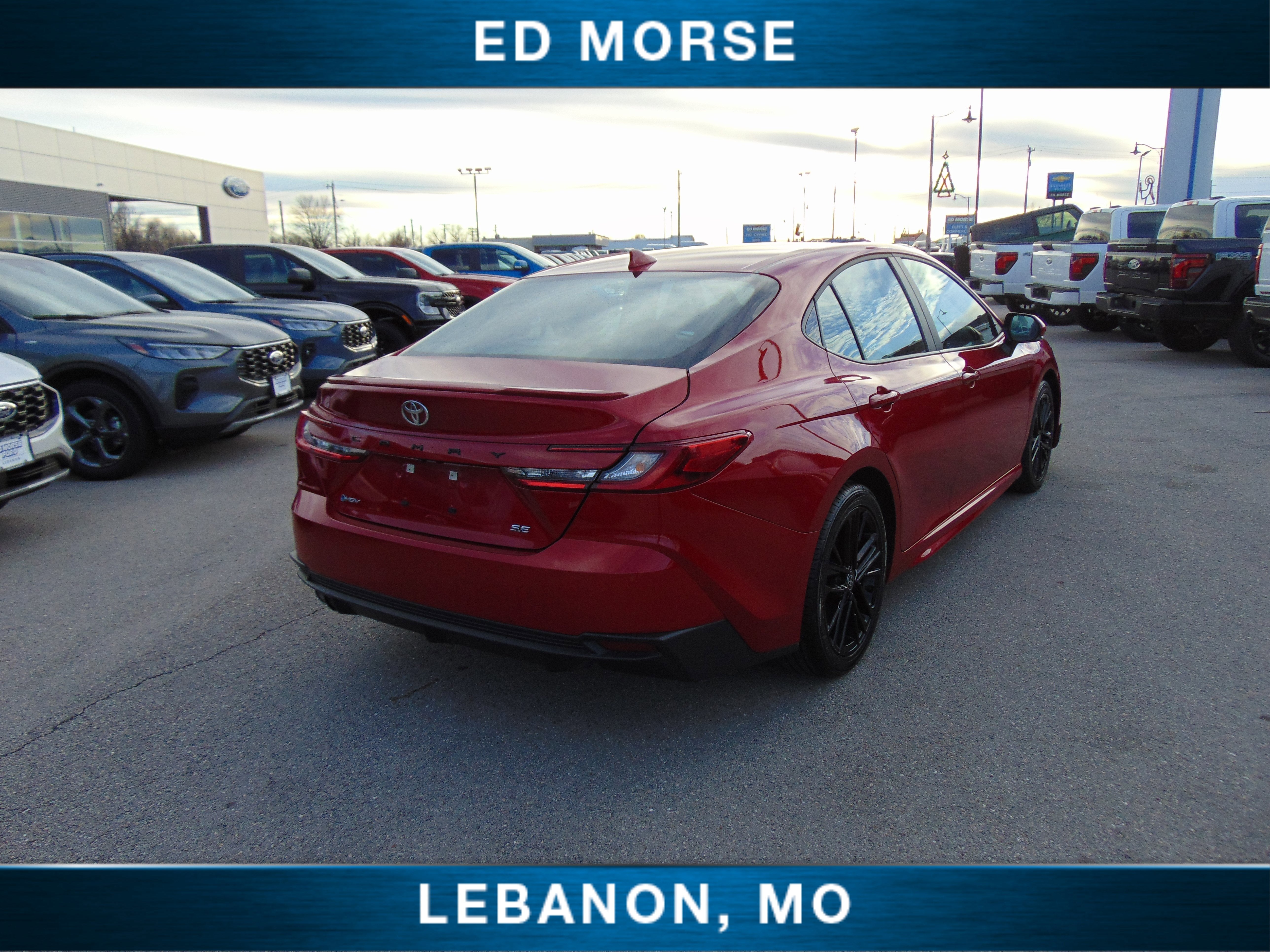 2025 Toyota Camry SE