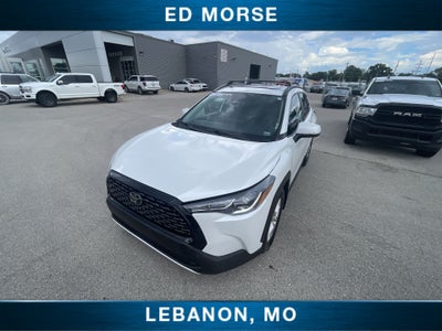 2024 Toyota Corolla Cross LE