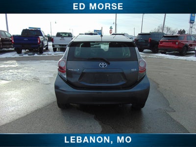 2013 Toyota Prius c Base