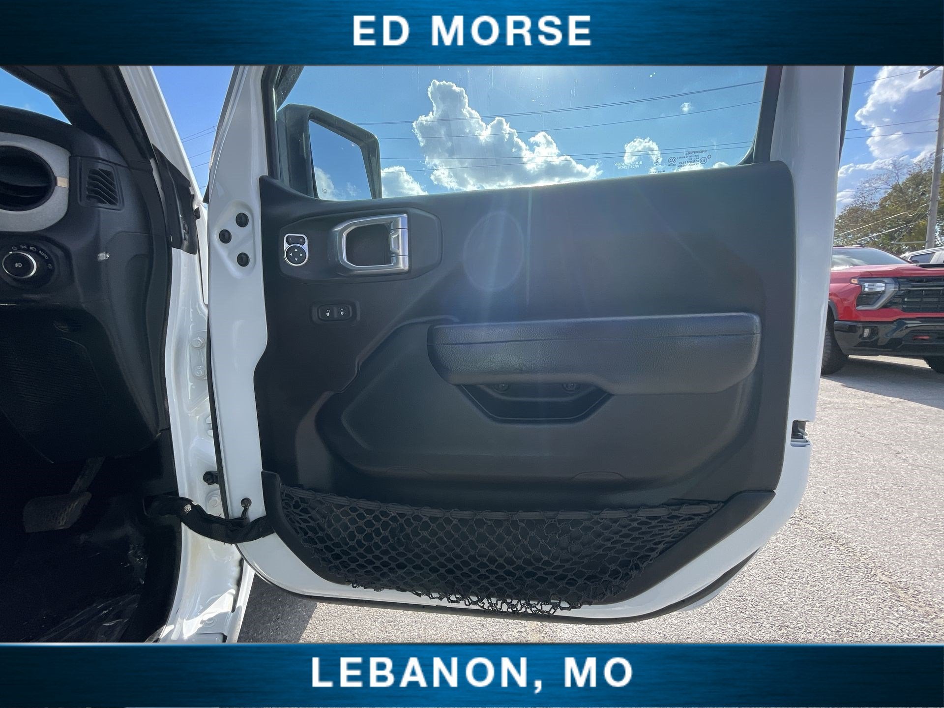 2024 Jeep Wrangler 4-Door Sport RHD 4x4