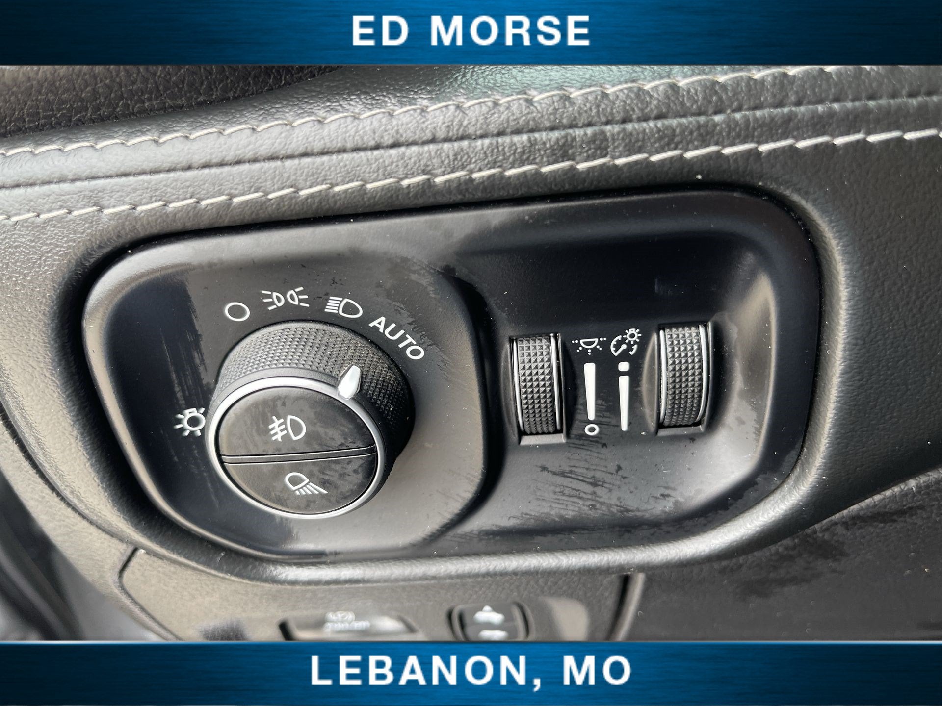 2019 RAM 1500 Limited Crew Cab 4x4 5'7" Box