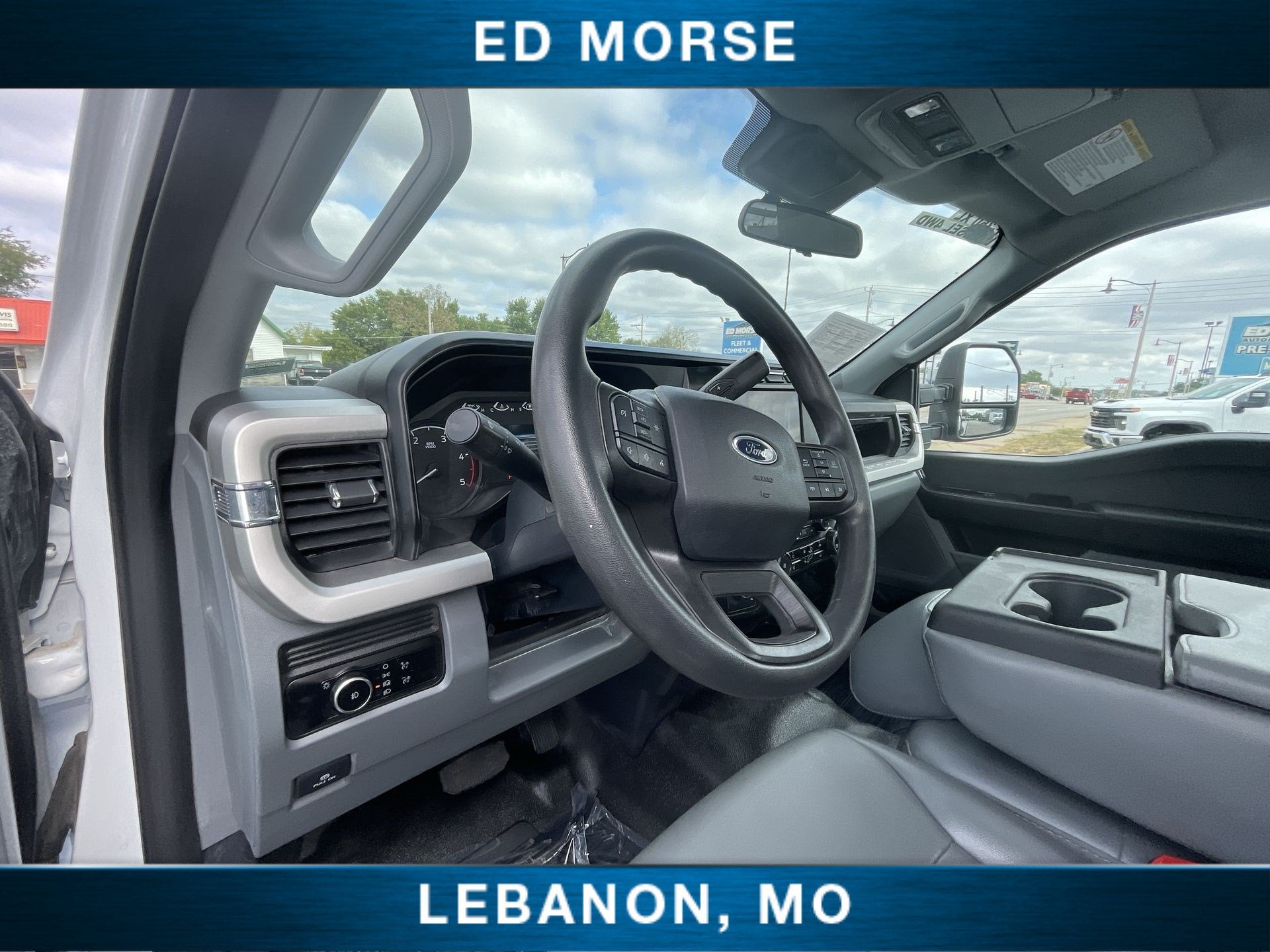 2024 Ford Super Duty F-350 DRW XL