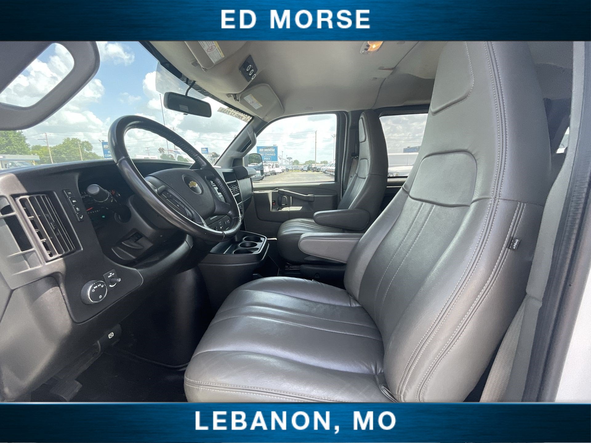 2021 Chevrolet Express Passenger 2500 LS