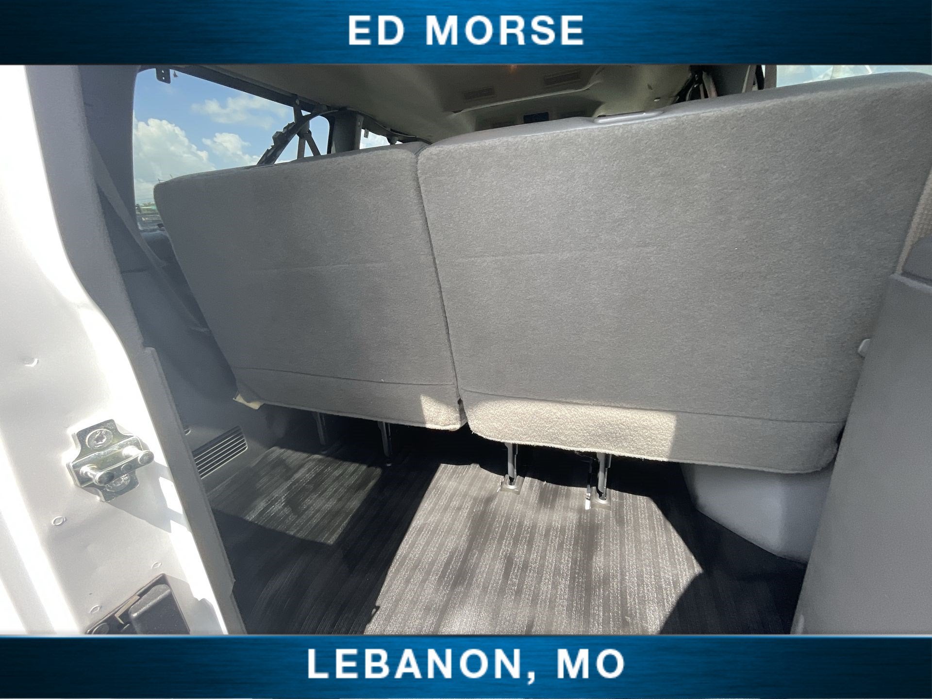2021 Chevrolet Express Passenger 2500 LS