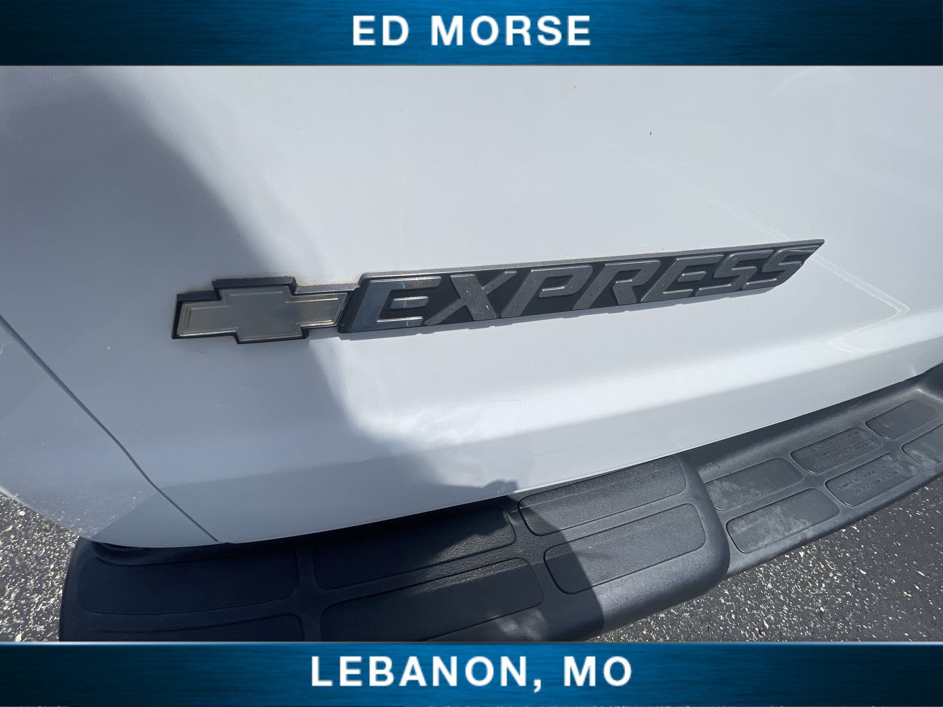 2021 Chevrolet Express Passenger 2500 LS