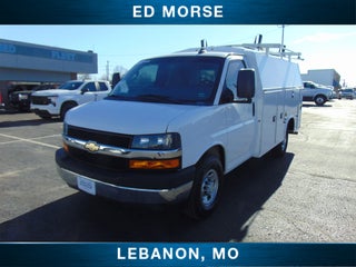 2022 Chevrolet Express Cutaway 3500 Work Van