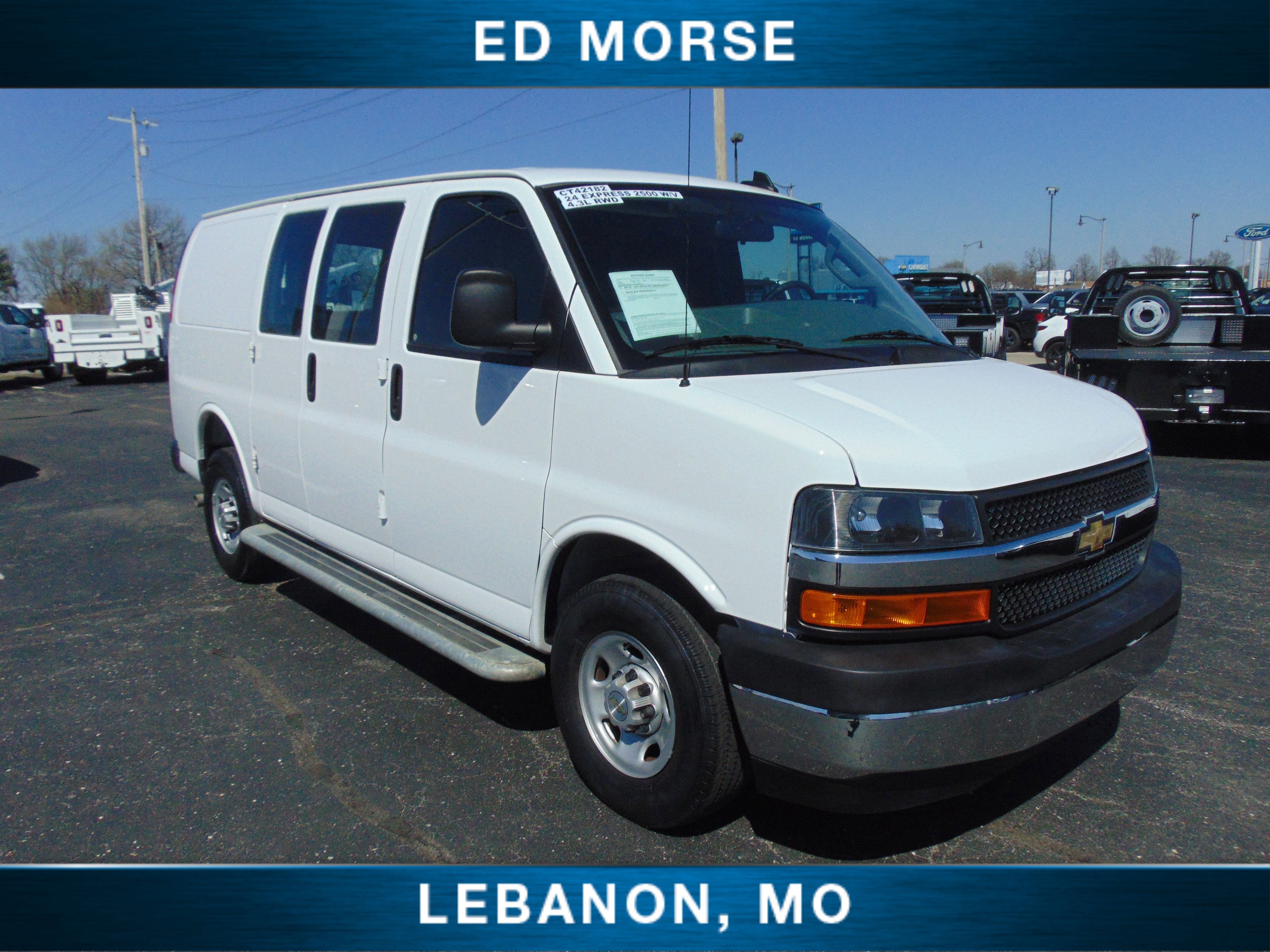2024 Chevrolet Express Cargo 2500 WT