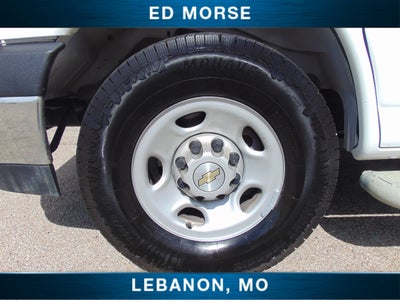 2025 Chevrolet Express Cargo WT