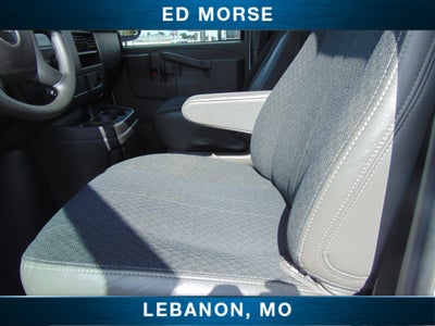 2025 Chevrolet Express Cargo WT