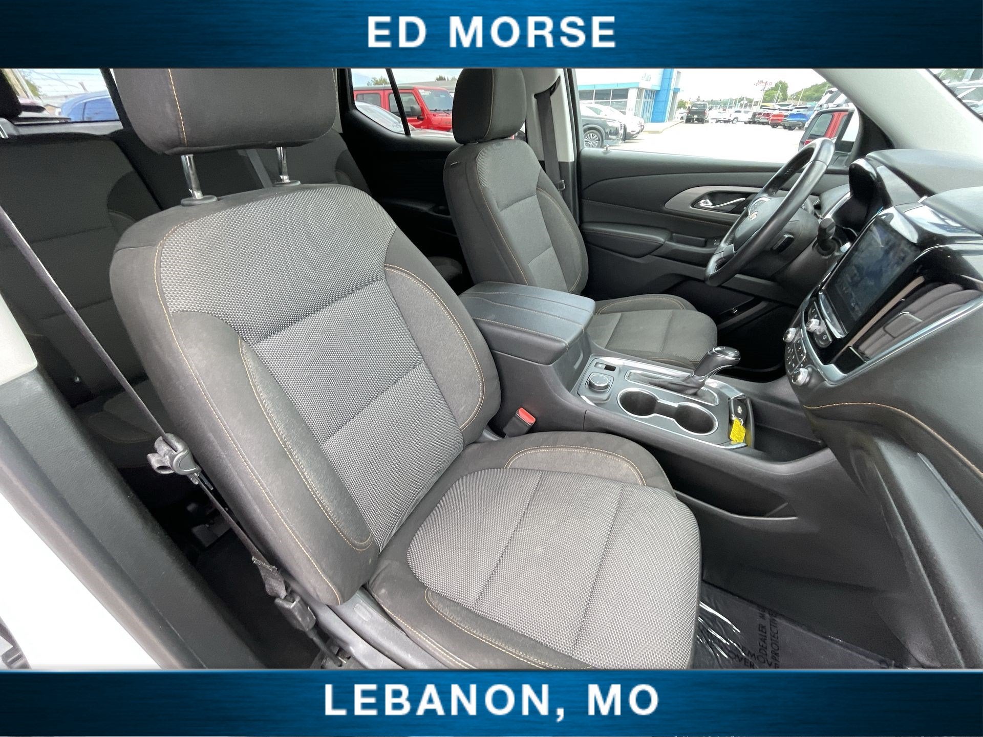 2020 Chevrolet Traverse LT Cloth