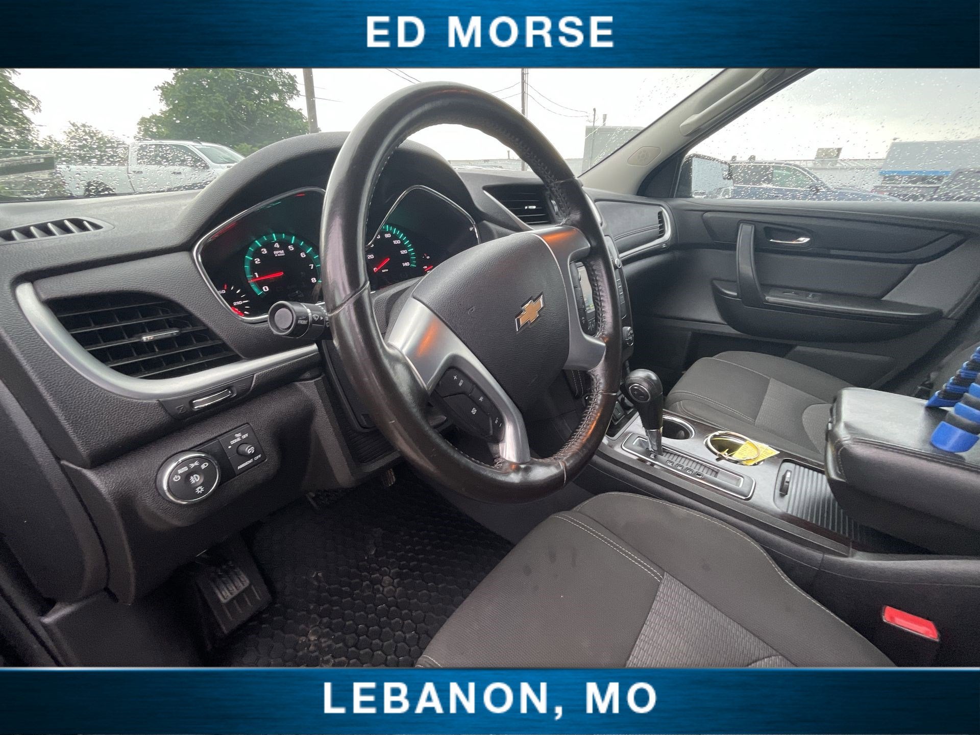 2017 Chevrolet Traverse LT