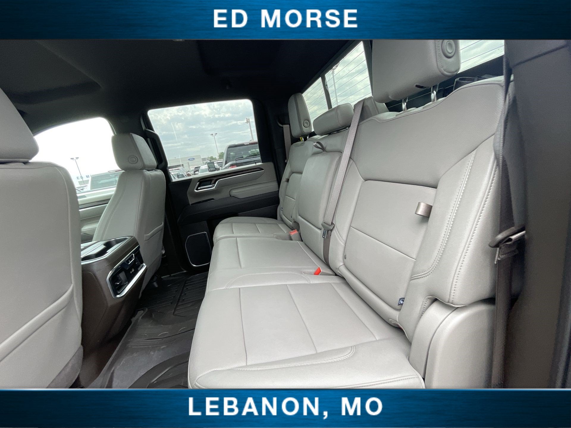 2025 GMC Sierra 2500 HD SLT