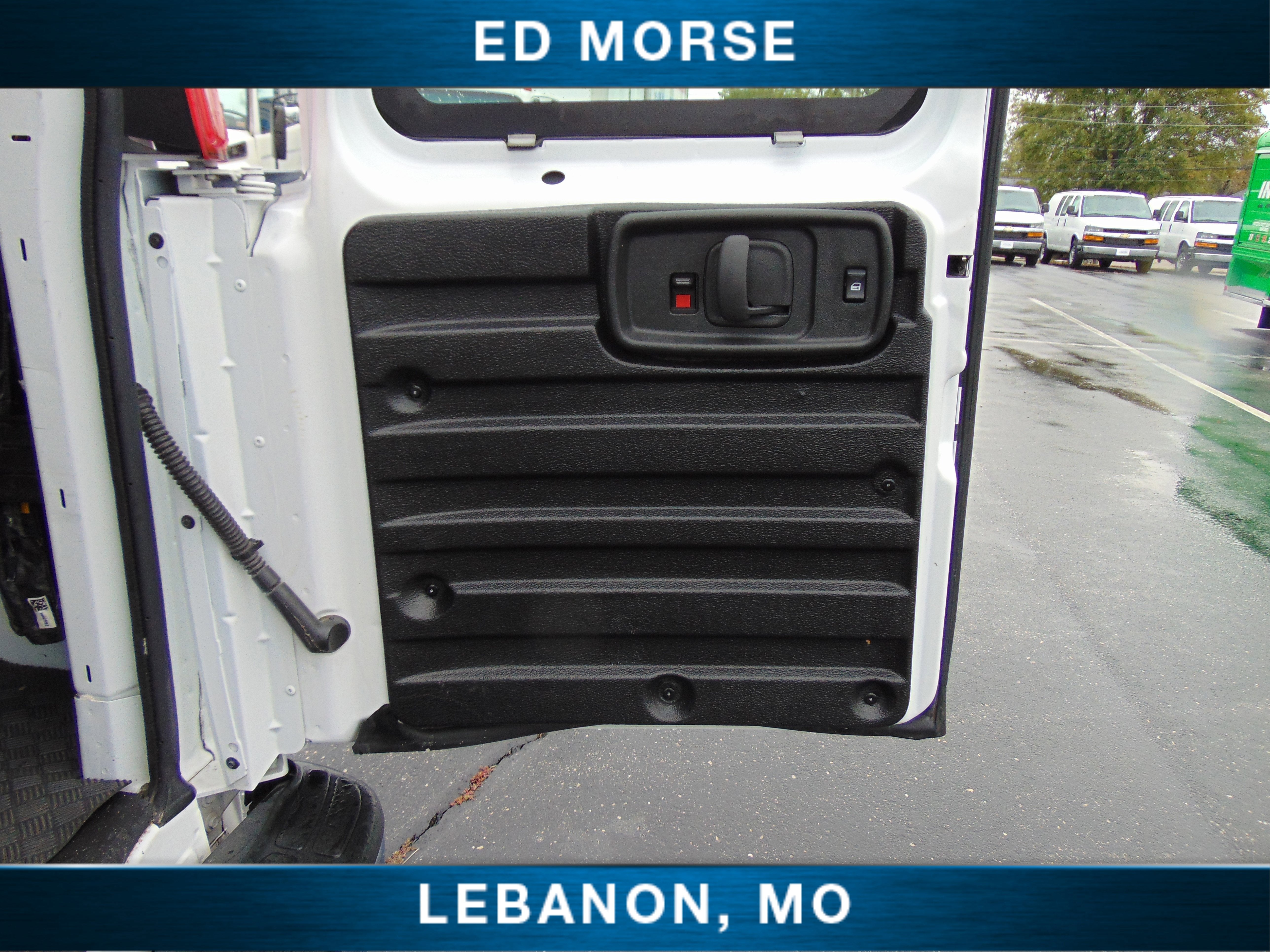 2023 GMC Savana Cargo 2500 Work Van