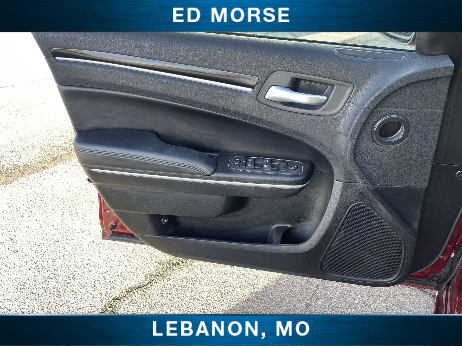 2023 Chrysler 300 Touring L