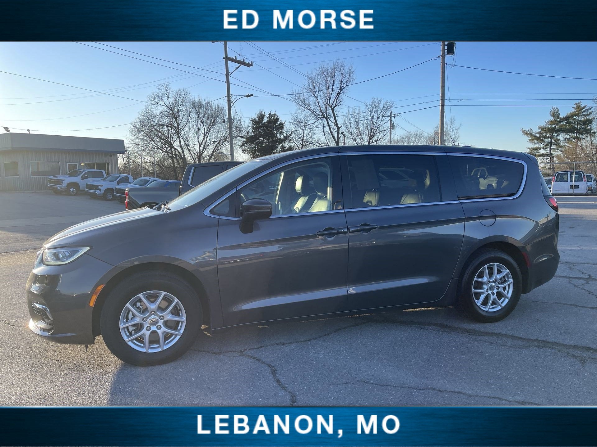 2023 Chrysler Pacifica Touring L