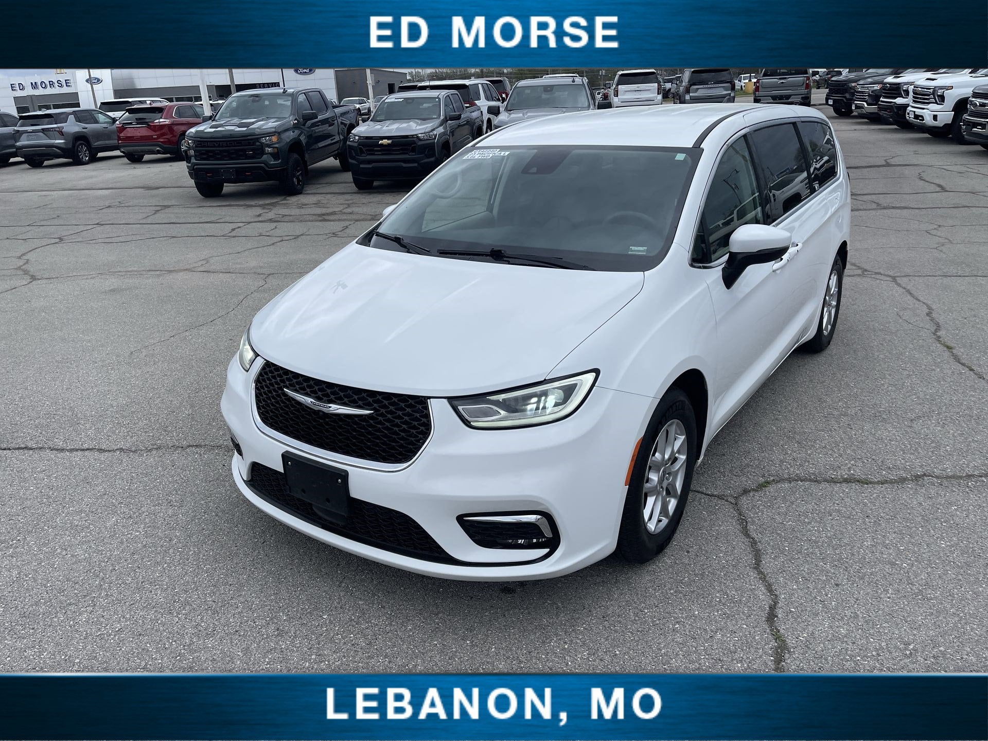 2023 Chrysler Pacifica Touring L