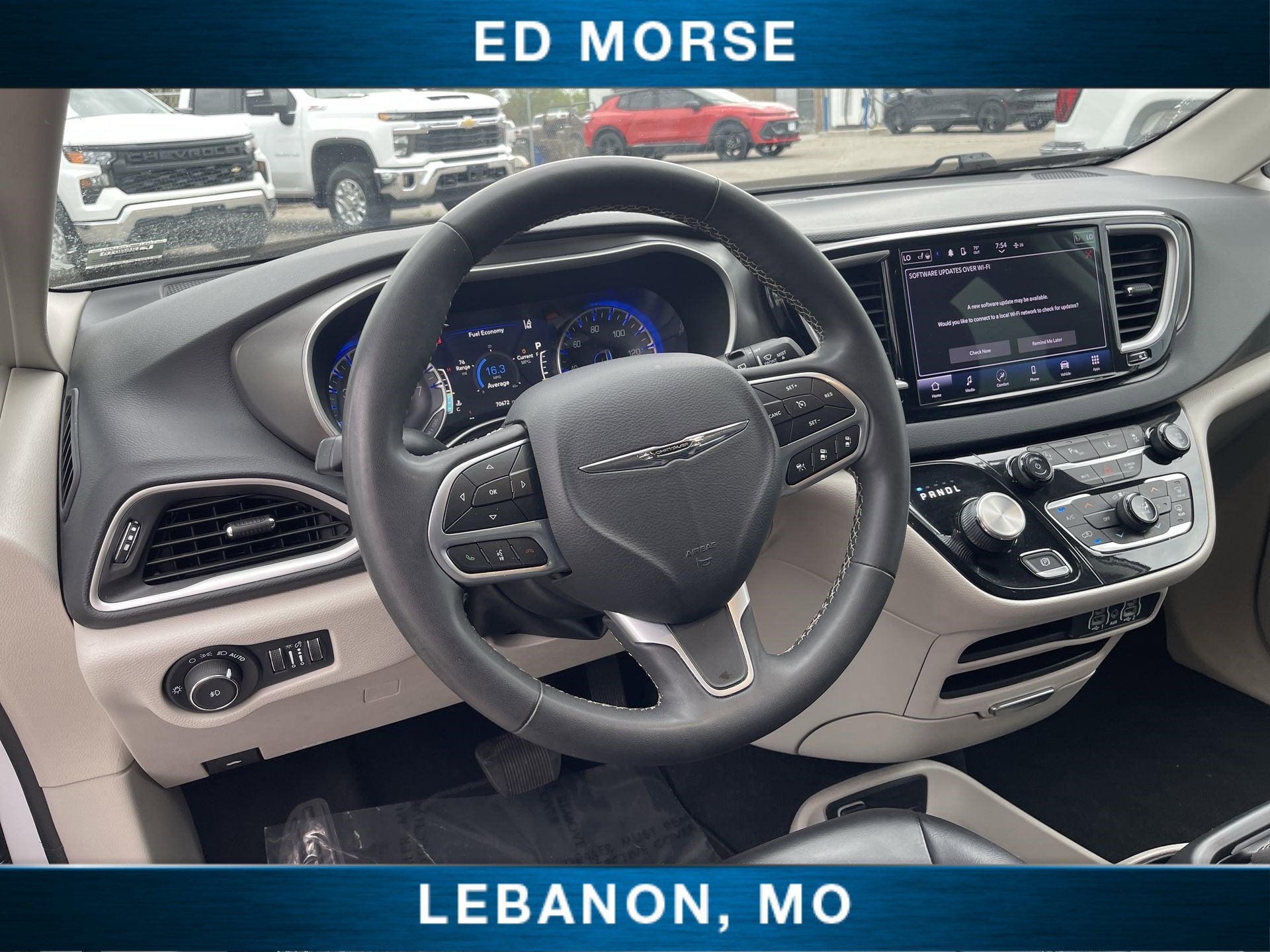 2023 Chrysler Pacifica Touring L