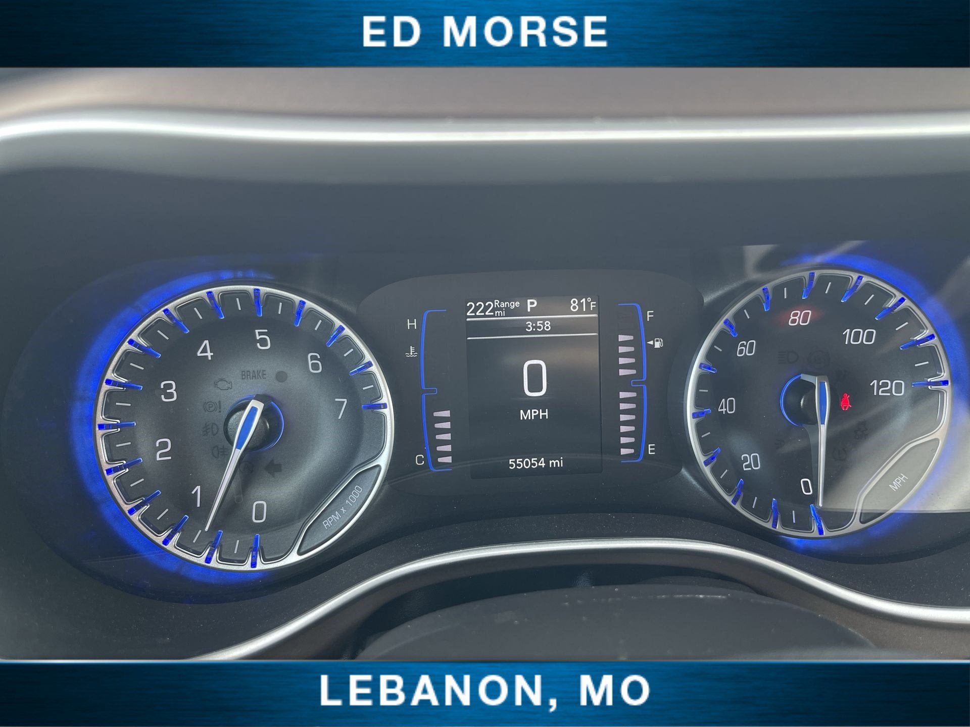 2023 Chrysler Voyager LX