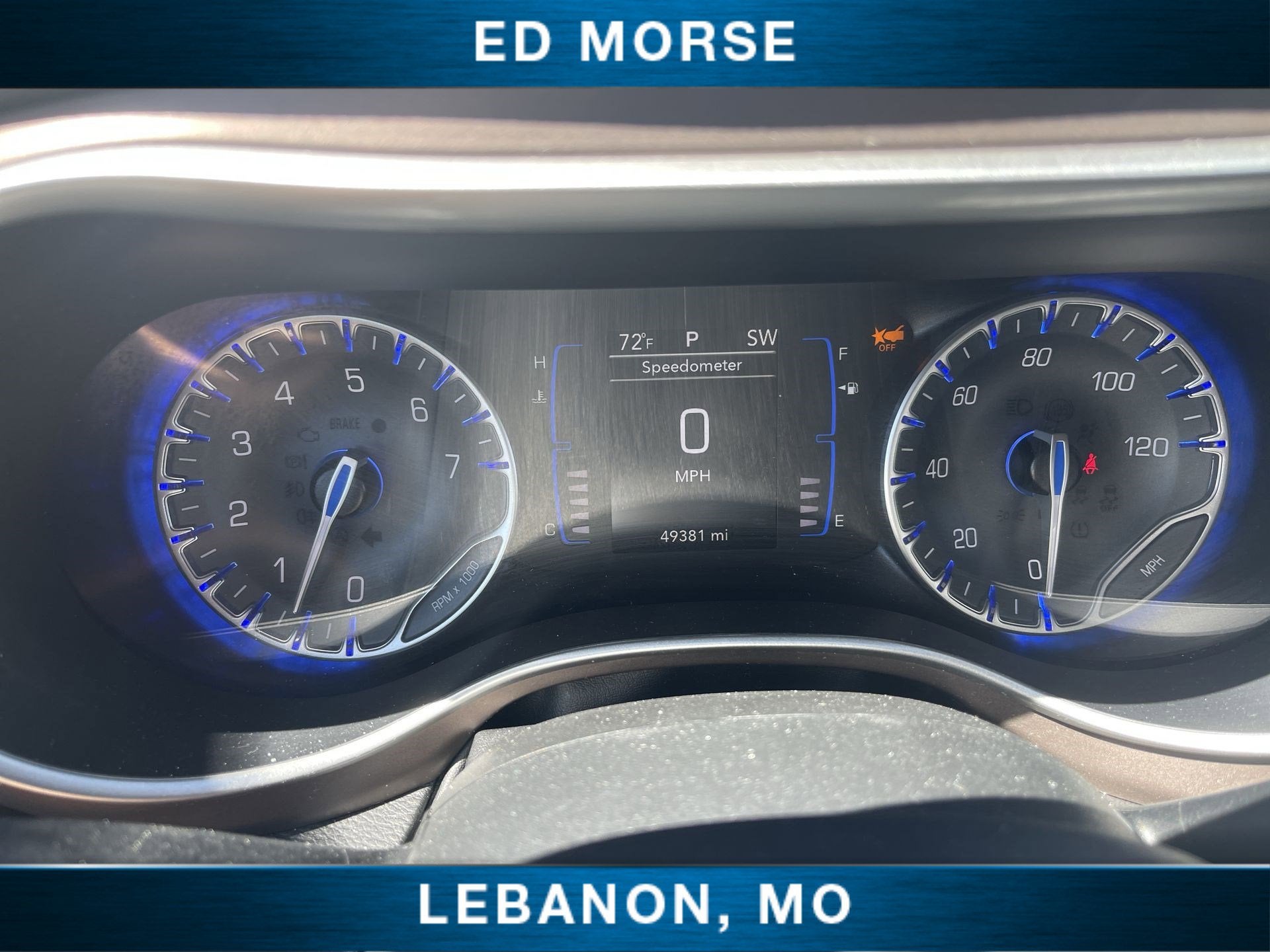 2023 Chrysler Voyager LX