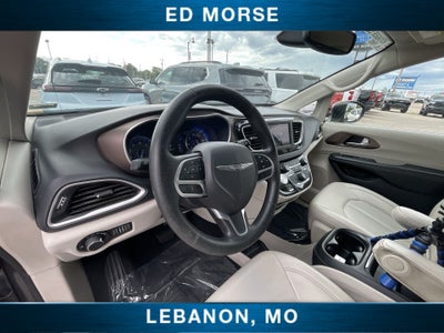 2021 Chrysler Voyager LXI