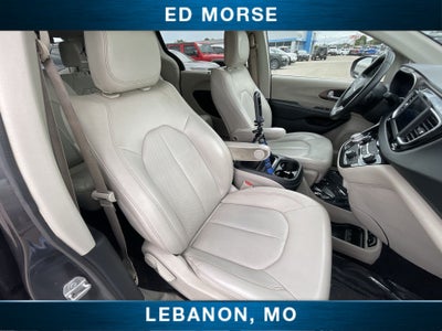 2021 Chrysler Voyager LXI