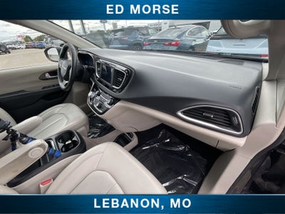 2021 Chrysler Voyager LXI