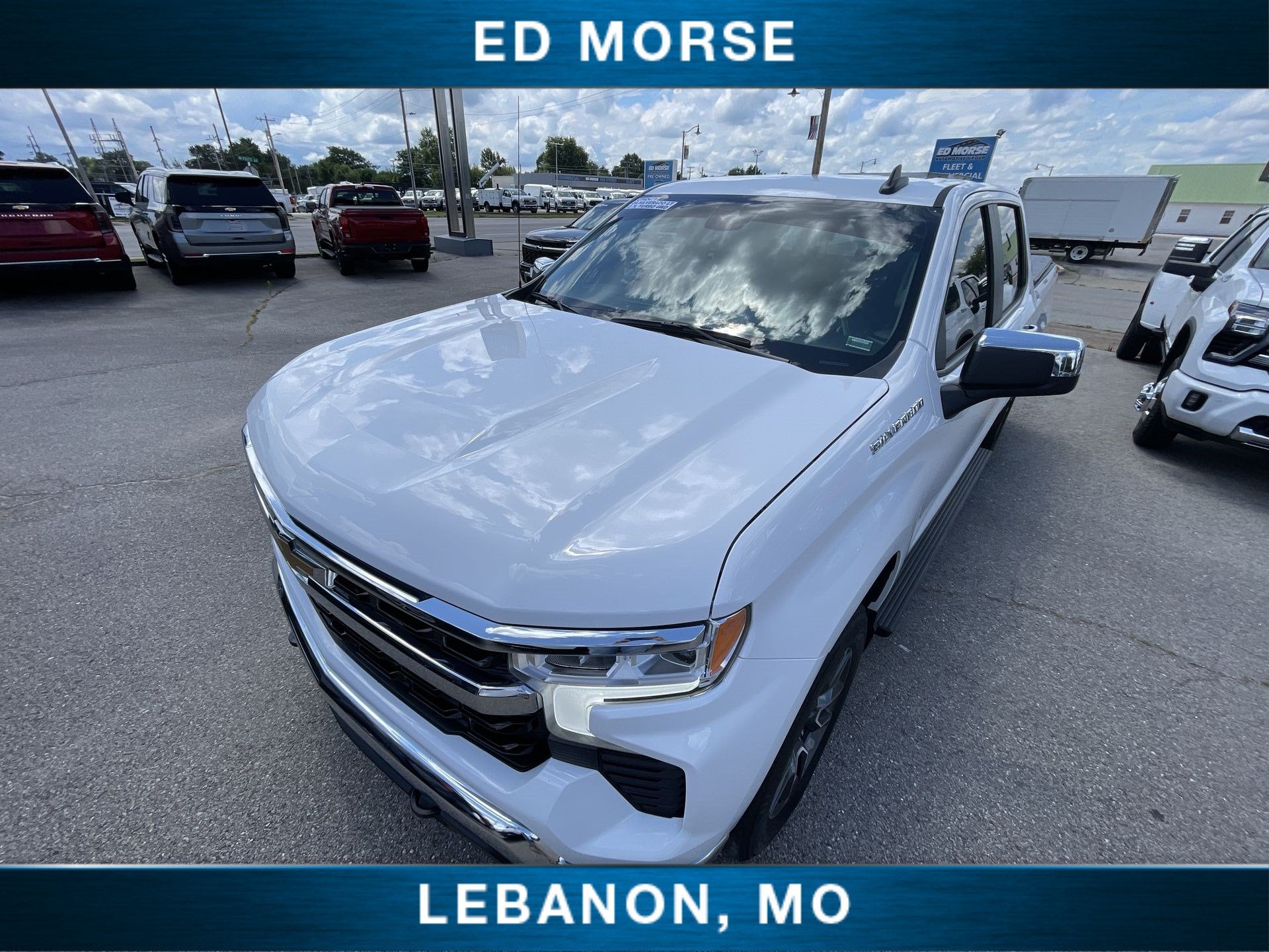 2024 Chevrolet Silverado 1500 LT (2FL)