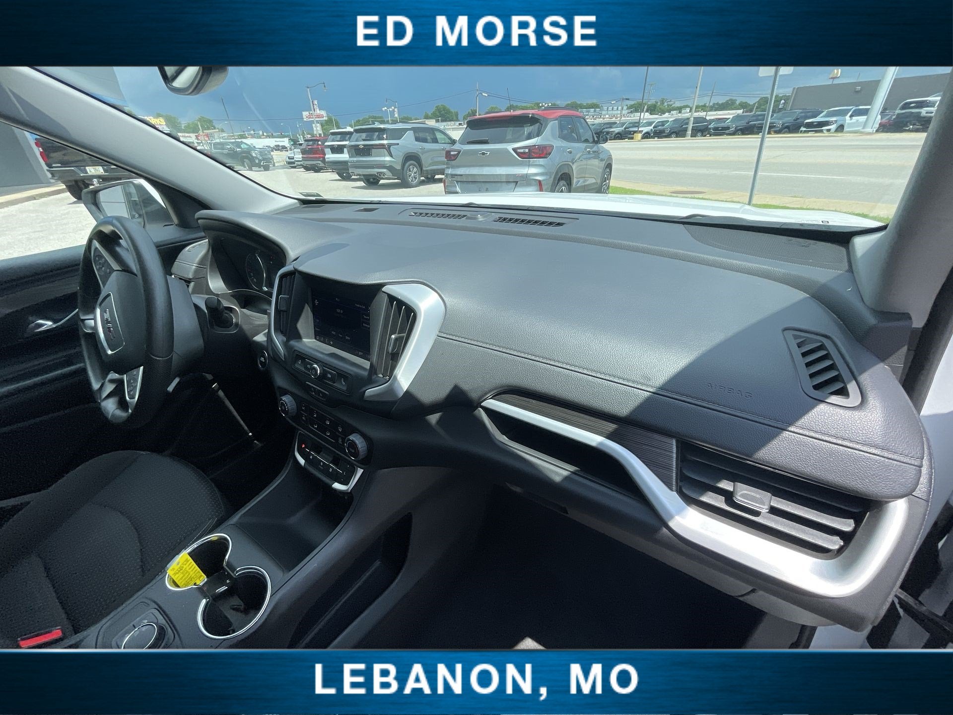 2024 GMC Terrain SLE