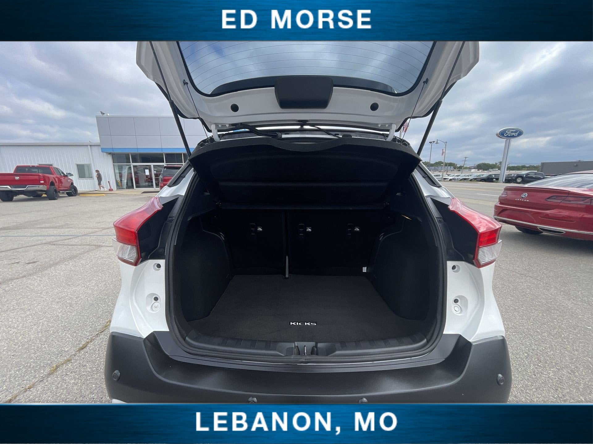 2020 Nissan Kicks SR Xtronic CVT