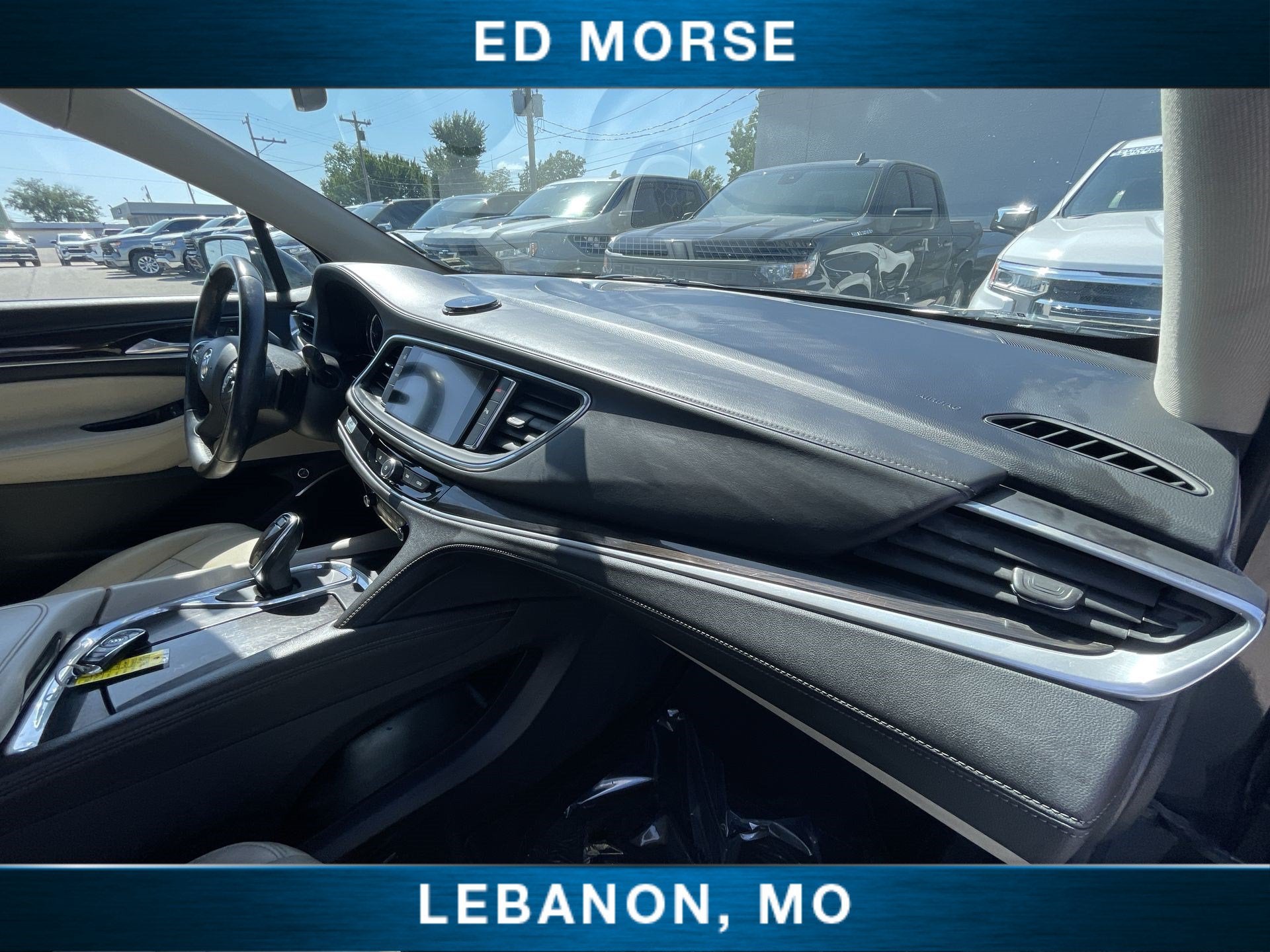 2020 Buick Enclave Essence