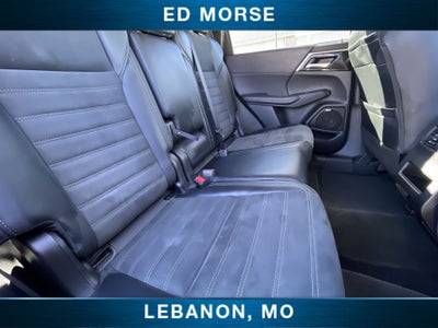 2025 Mitsubishi Outlander SE