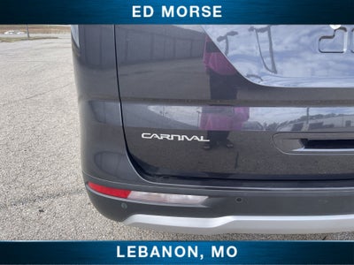 2024 Kia Carnival LX