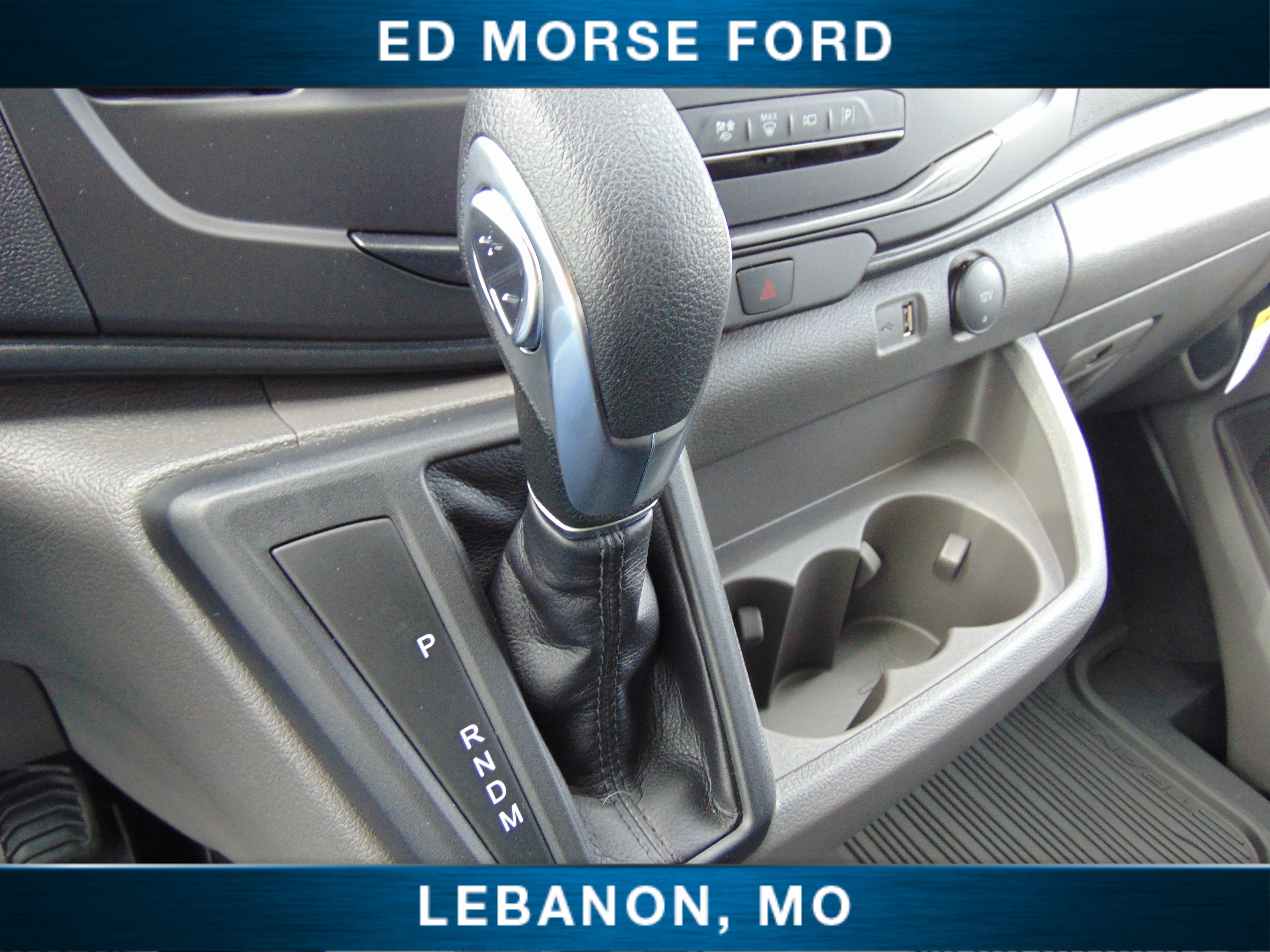 2026 Ford Transit Passenger Wagon XL