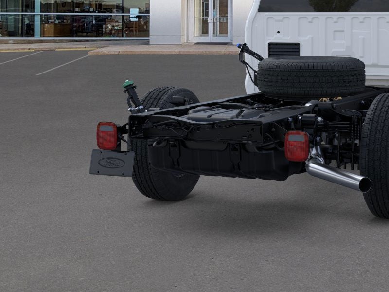 2025 Ford Chassis Cab F-350® XL