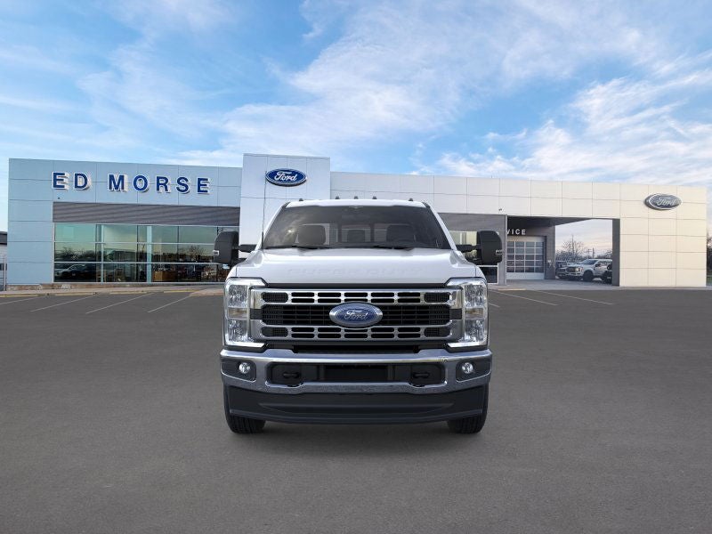 2025 Ford Chassis Cab F-350® XL