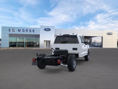 2025 Ford Chassis Cab F-350® XL