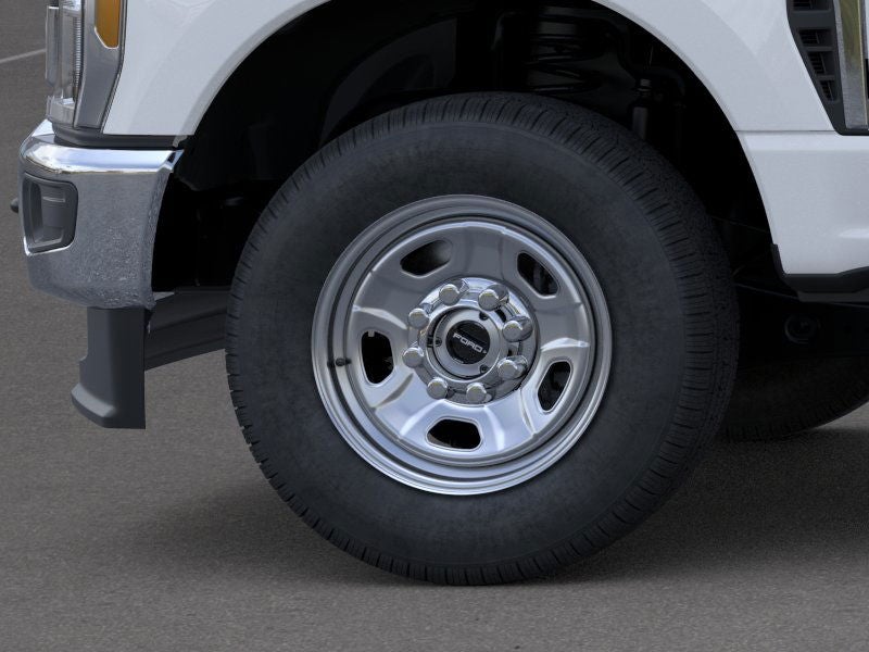 2025 Ford Chassis Cab F-350® XL