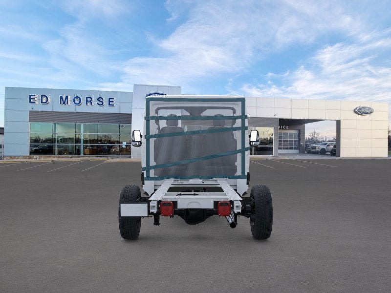 2025 Ford Transit Chassis Cutaway