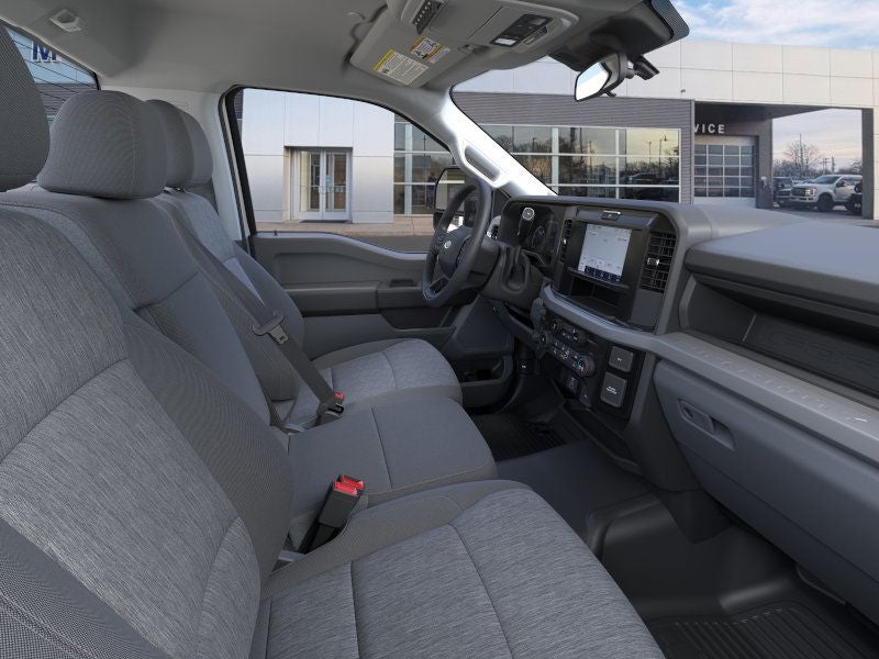 2025 Ford Chassis Cab F-550® XL