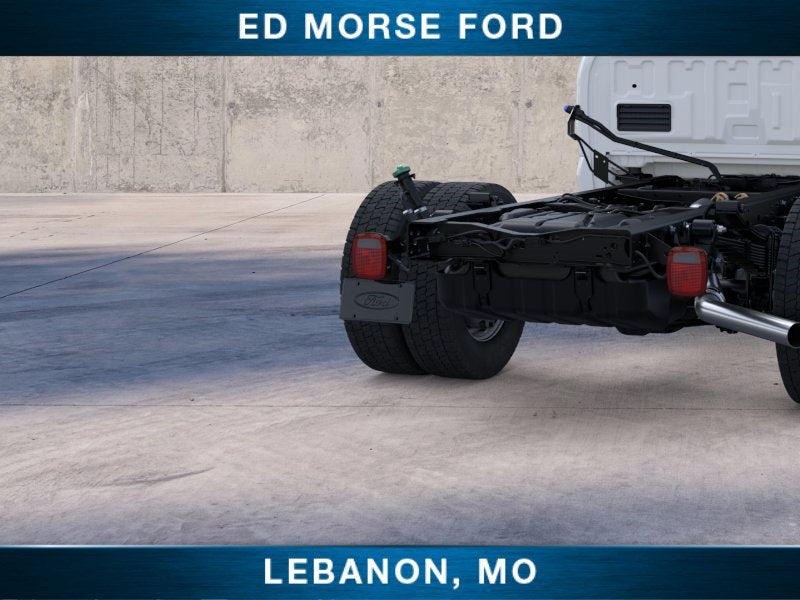 2026 Ford Super Duty F-550 DRW XL