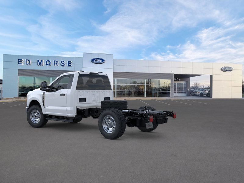 2026 Ford Chassis Cab F-350® XL