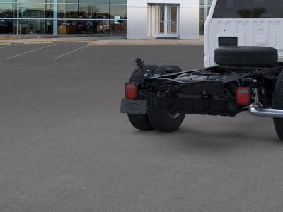 2025 Ford Chassis Cab F-350® XL