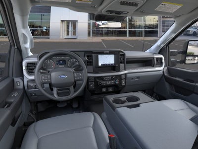 2025 Ford Chassis Cab F-350® XL