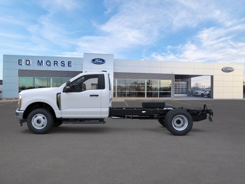 2026 Ford Chassis Cab F-350® XL