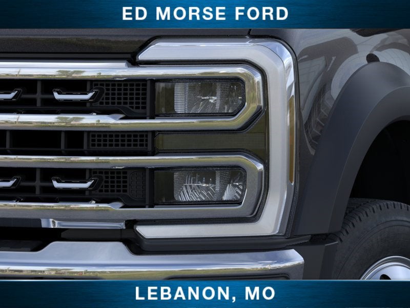 2026 Ford Super Duty F-550 DRW LARIAT