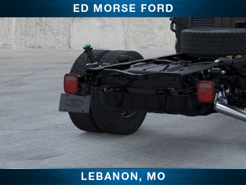 2026 Ford Super Duty F-550 DRW LARIAT